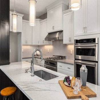 stainless_steel_kitchen 4-737062-26773.jpg